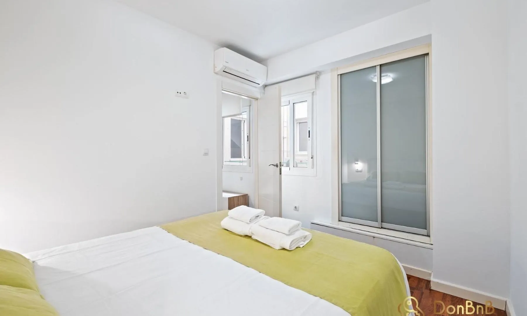 Lovely Apartment In Malaga