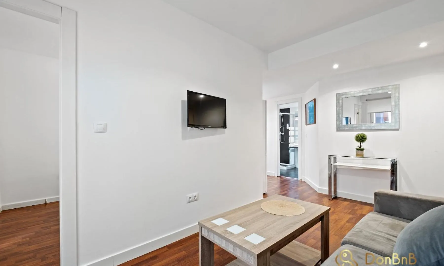 Lovely Apartment In Málaga